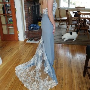 Wedding/bridesmaid dress - lace train